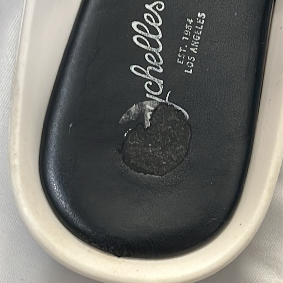 Seychelles Made in Italy Black Patent Leather Sandals - Picture 6 of 7